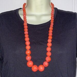 Vtg salmon pink plastic necklace